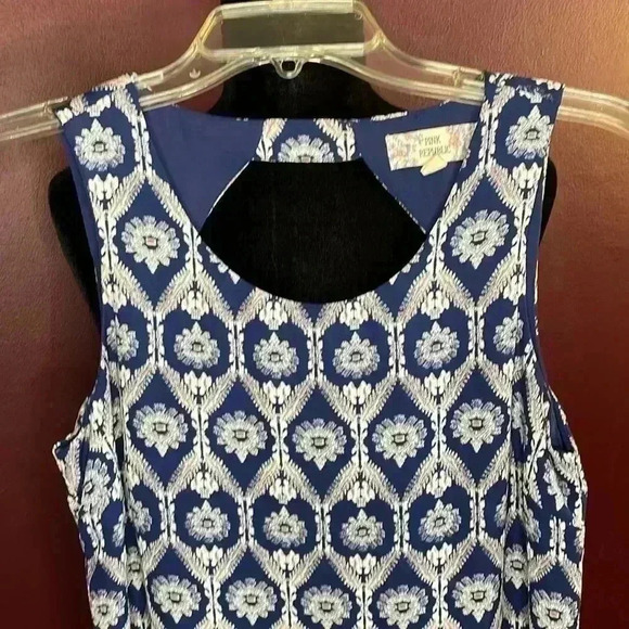 PINK REPUBLIC Sleeveless Dress - Picture 3 of 9